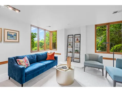 10 Sherwood Court Lake Oswego OR 97034