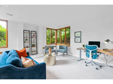 10 Sherwood Court Lake Oswego OR 97034