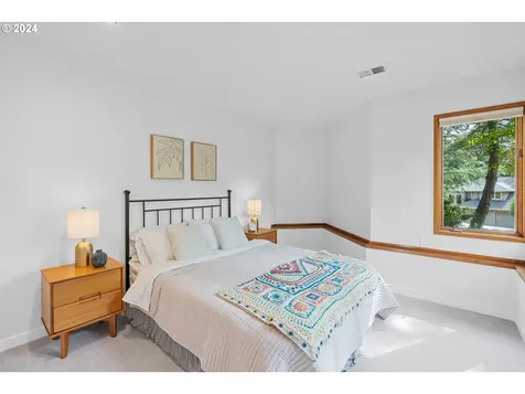 10 Sherwood Court Lake Oswego OR 97034