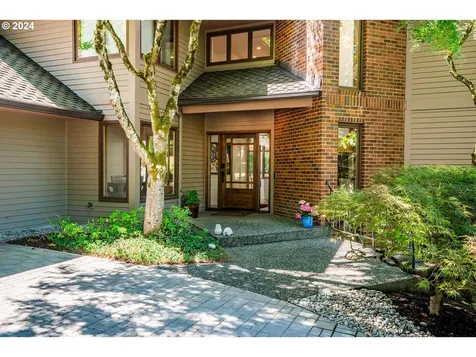 10 Sherwood Court Lake Oswego OR 97034