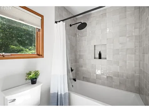 10 Sherwood Court Lake Oswego OR 97034