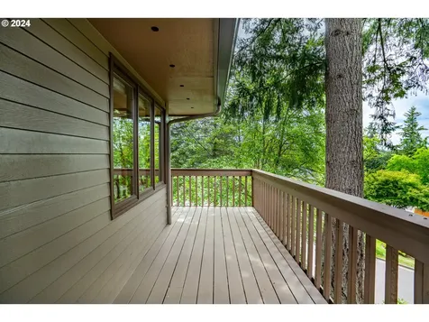 10 Sherwood Court Lake Oswego OR 97034