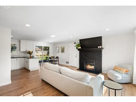 18985 SW Cascadia Street Beaverton OR 97078