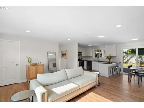 18985 SW Cascadia Street Beaverton OR 97078