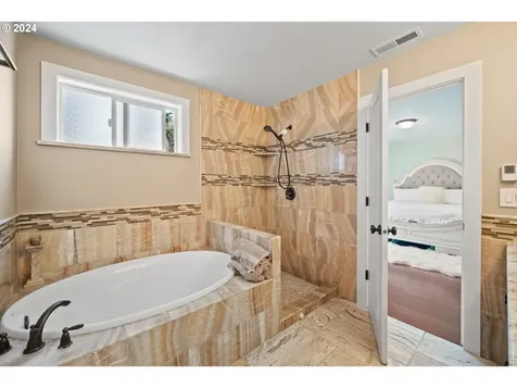 9911 Ne 86th Court Vancouver WA 98662