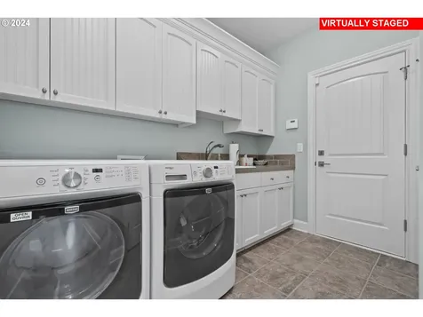5705 SW Barnacle Court South Beach OR 97366