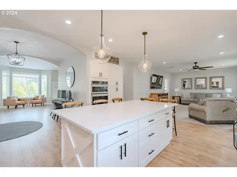 1509 N Heron Drive Ridgefield WA 98642