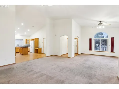 18222 Davis Street Sandy OR 97055