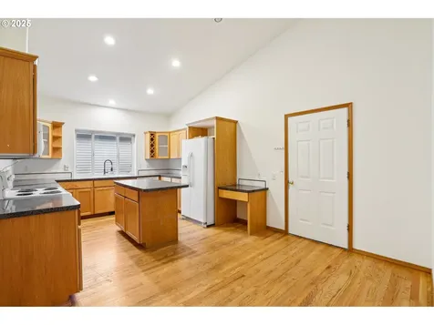 18222 Davis Street Sandy OR 97055
