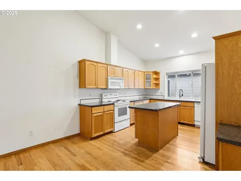18222 Davis Street Sandy OR 97055