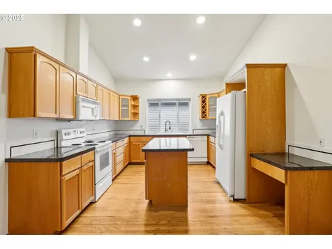 18222 Davis Street Sandy OR 97055