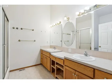 18222 Davis Street Sandy OR 97055