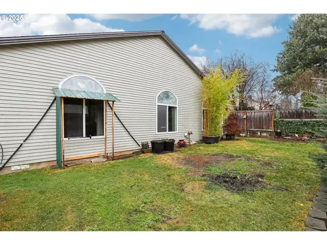 18222 Davis Street Sandy OR 97055