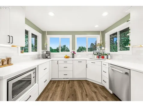 1824 Sw Hartley Avenue Gresham OR 97080