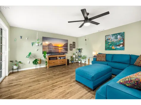 1824 Sw Hartley Avenue Gresham OR 97080