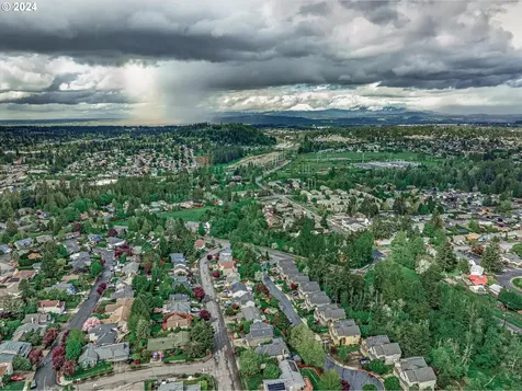 1824 Sw Hartley Avenue Gresham OR 97080