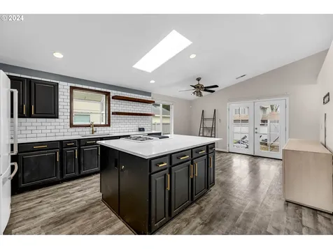 1811 NE Edge Park Drive Vancouver WA 98663