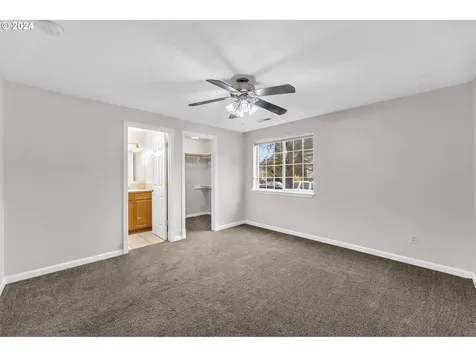 1811 NE Edge Park Drive Vancouver WA 98663
