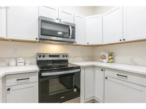 419 SE Nursery Avenue Amity OR 97101