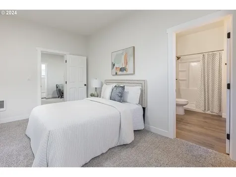 419 SE Nursery Avenue Amity OR 97101