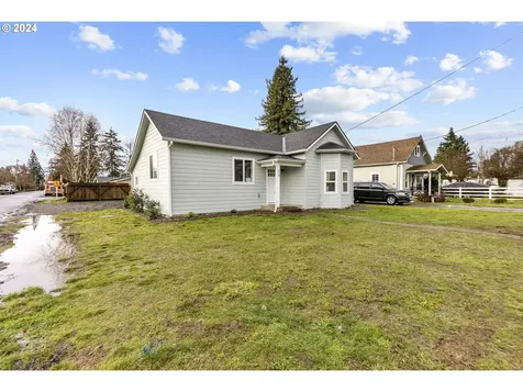 419 SE Nursery Avenue Amity OR 97101