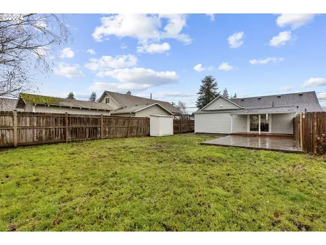 419 SE Nursery Avenue Amity OR 97101