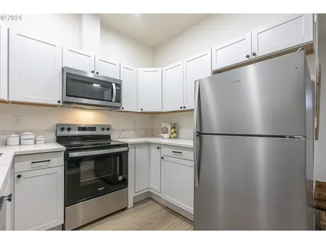 419 SE Nursery Avenue Amity OR 97101