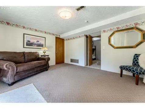 18614 Ne 279th Street Battle Ground WA 98604