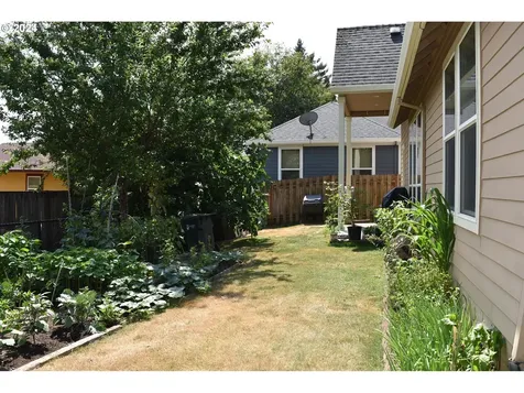 1817 N Barlow Street Cornelius OR 97113