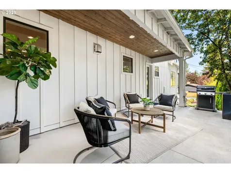 4278 SW Carson Street Portland OR 97219
