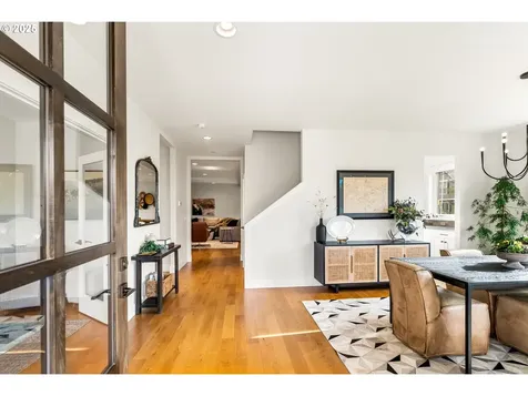 4278 SW Carson Street Portland OR 97219