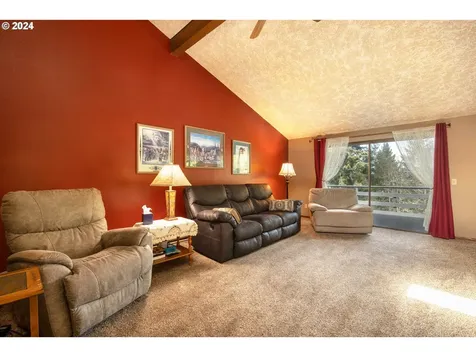 3981 Sherrard Road Hood River OR 97031