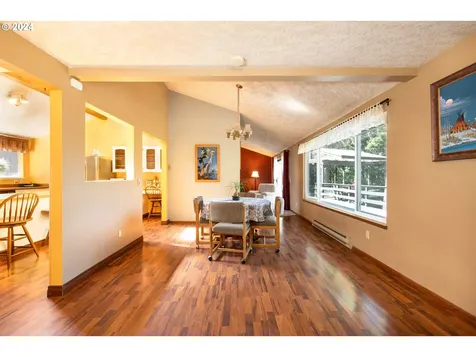 3981 Sherrard Road Hood River OR 97031
