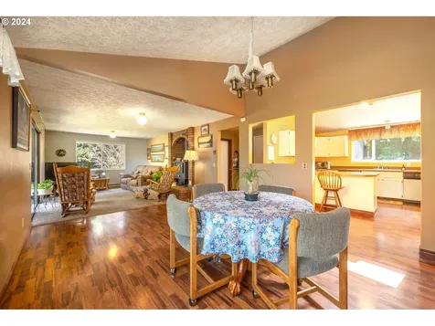 3981 Sherrard Road Hood River OR 97031