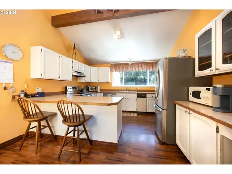 3981 Sherrard Road Hood River OR 97031