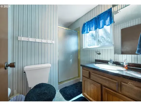 3981 Sherrard Road Hood River OR 97031