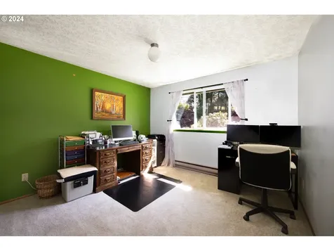3981 Sherrard Road Hood River OR 97031