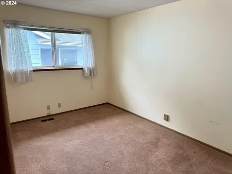 5475 Sw Elm Avenue Beaverton OR 97005