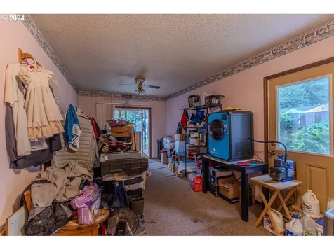 16625 Astor Avenue Lake Oswego OR 97035
