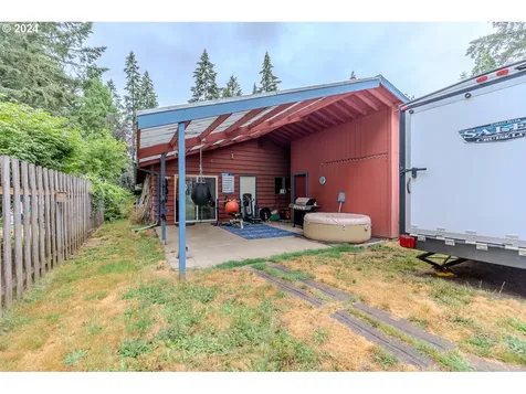 16625 Astor Avenue Lake Oswego OR 97035