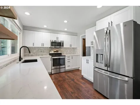 2015 SE 134th Avenue Vancouver WA 98683