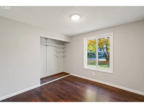 2015 SE 134th Avenue Vancouver WA 98683