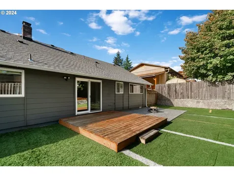 2015 SE 134th Avenue Vancouver WA 98683