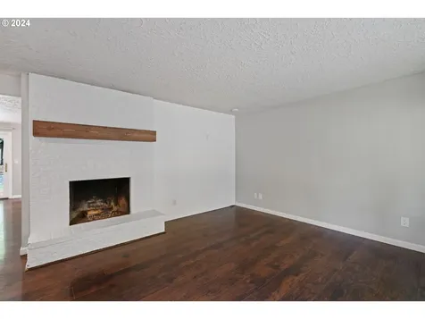 2015 SE 134th Avenue Vancouver WA 98683