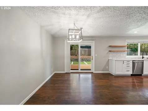 2015 SE 134th Avenue Vancouver WA 98683