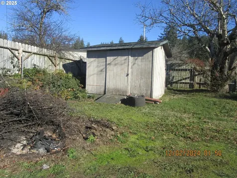 1266 N Folsom Court Coquille OR 97423