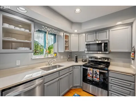 3516 Sunset Way Longview WA 98632