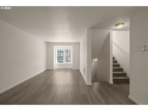 6103 Ne 34th Street Vancouver WA 98661