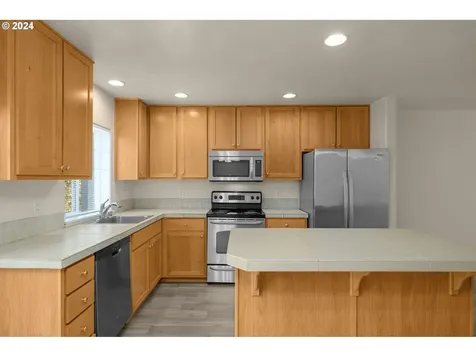 6103 Ne 34th Street Vancouver WA 98661