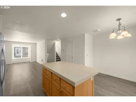 6103 Ne 34th Street Vancouver WA 98661